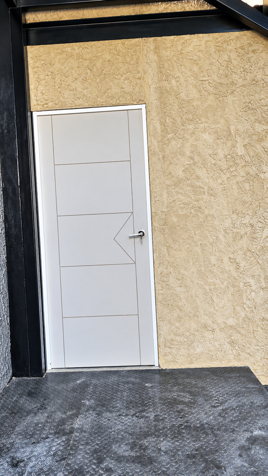 Puerta del Depa 1